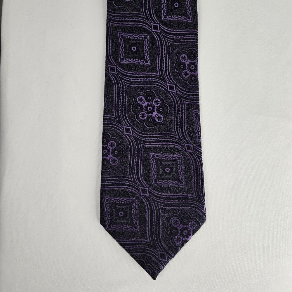 Emilio Ponti Roma Milano Handmade %100 Silk Purple and Black Abstract Design Tie